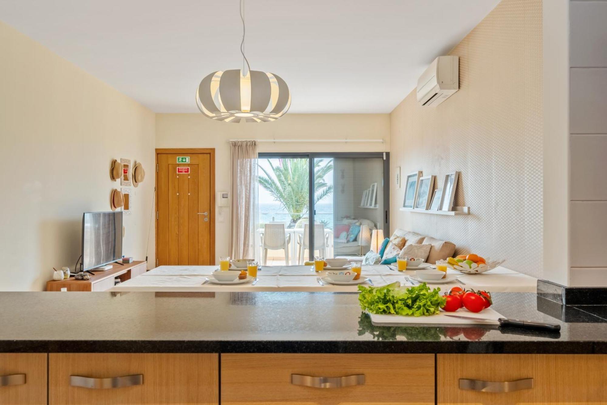 Casa Das Pedras Pretas - By Wehost Porto Santo Buitenkant foto